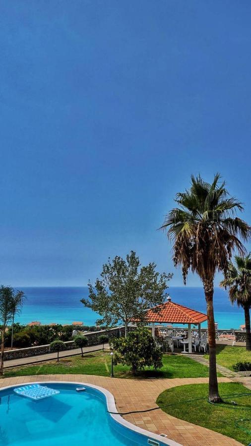 Elios Bed And Breakfast In Villa - Fuscaldo Pietrapiana Bagian luar foto